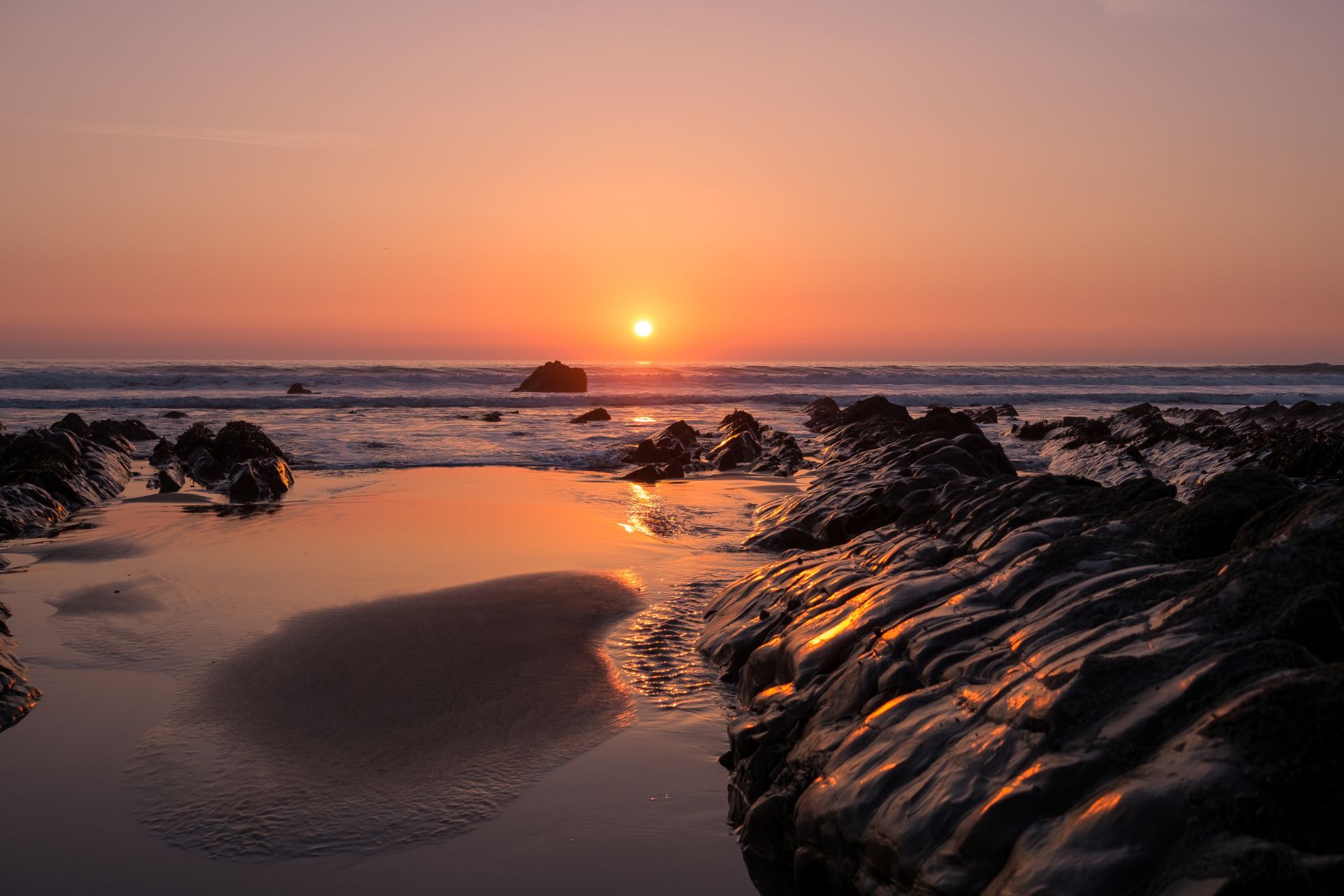 Gwelmor Holiday Cottage Widemouth Bay, North Cornwall near Bude Self Catering Cornwall Gwelmor Holiday Cottage Widemouth Bay, North Cornwall near Bude Self Catering Cornwall